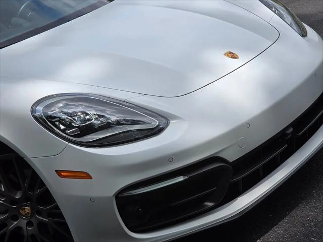 2023 Porsche Panamera 4 Platinum Edition