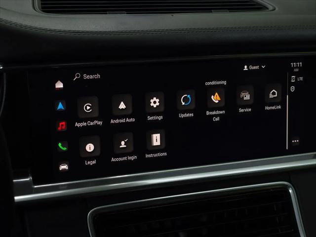 2023 Porsche Panamera 4 Platinum Edition