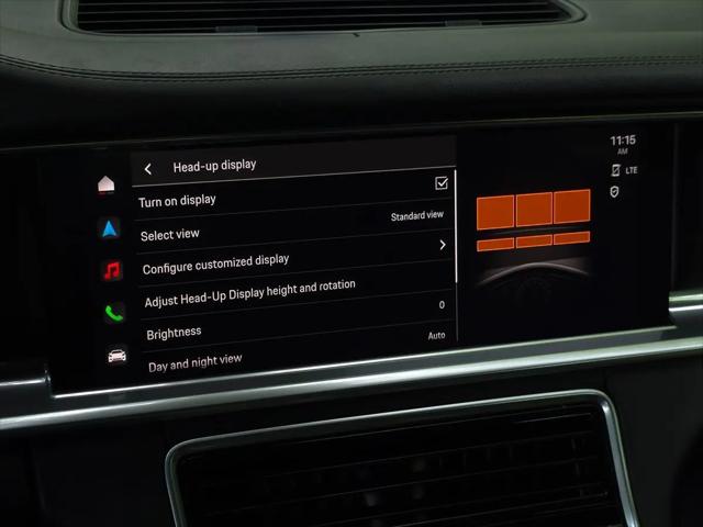 2023 Porsche Panamera 4 Platinum Edition
