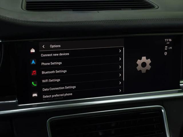 2023 Porsche Panamera 4 Platinum Edition