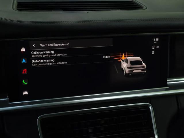 2023 Porsche Panamera 4 Platinum Edition