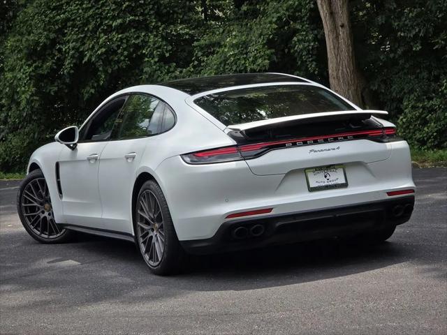 2023 Porsche Panamera 4 Platinum Edition