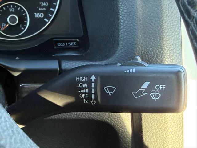 2013 Volkswagen Eos Lux