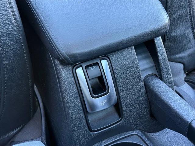 2013 Volkswagen Eos Lux