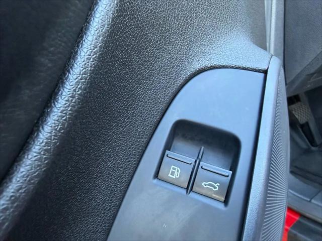 2013 Volkswagen Eos Lux
