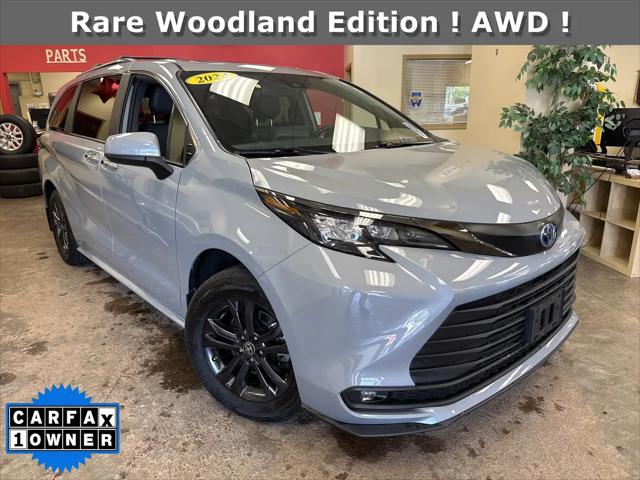 2024 Toyota Sienna Woodland Edition for sale in Batavia, NY