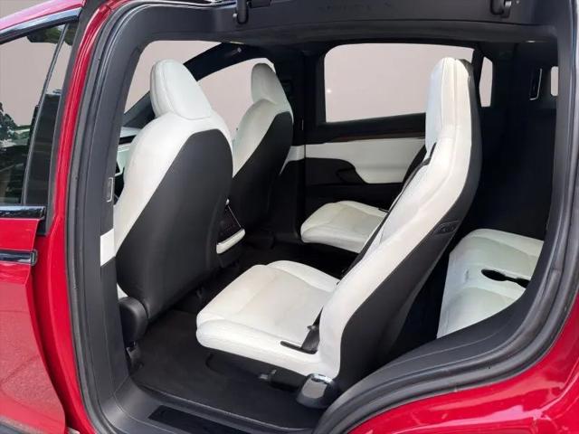 2023 Tesla Model X Standard Range