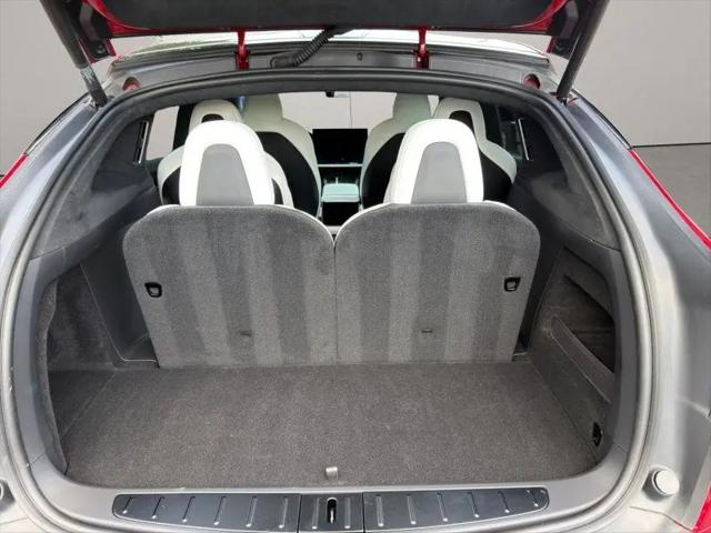 2023 Tesla Model X Standard Range