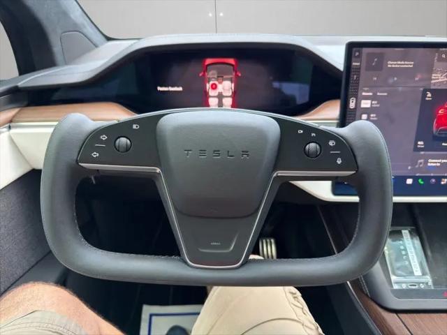 2023 Tesla Model X Standard Range