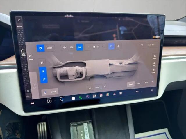 2023 Tesla Model X Standard Range