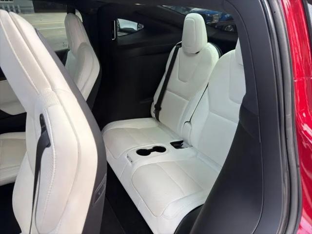 2023 Tesla Model X Standard Range