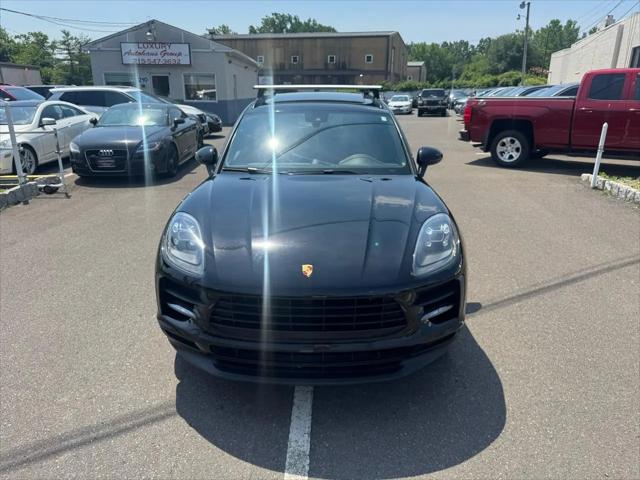2020 Porsche Macan Macan