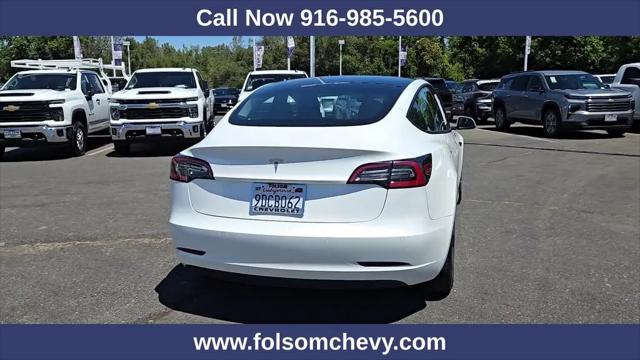 2022 Tesla Model 3 Rear-Wheel Drive