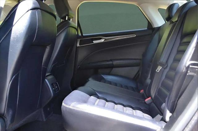 2020 Ford Fusion SEL