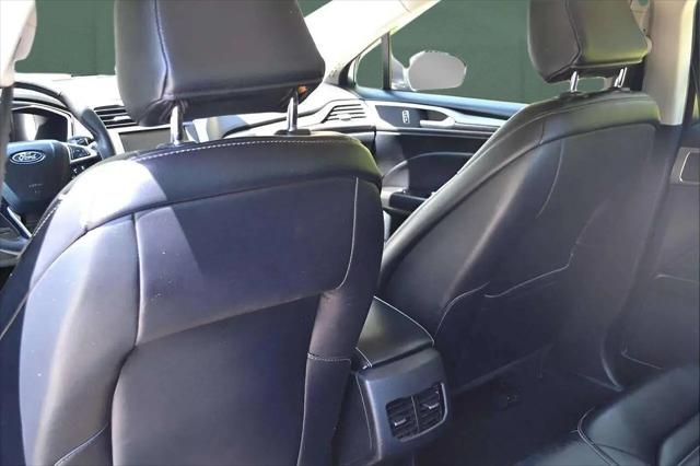 2020 Ford Fusion SEL