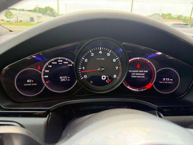2023 Porsche Cayenne Platinum Edition