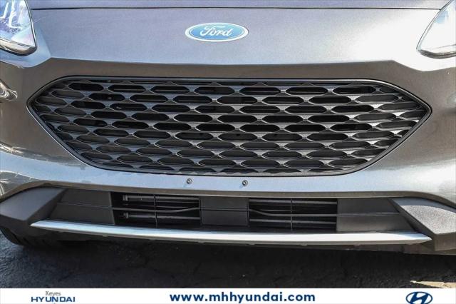 2020 Ford Escape S