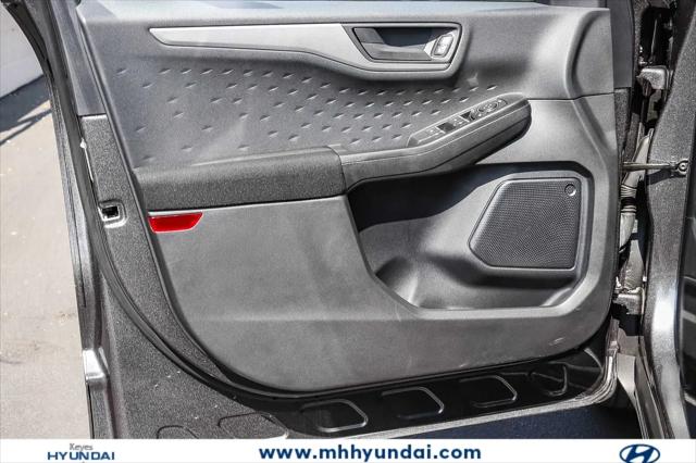 2020 Ford Escape S