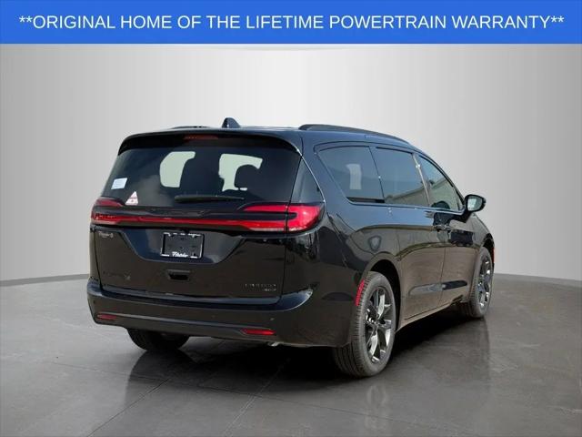 2027 Chrysler Pacifica Limited