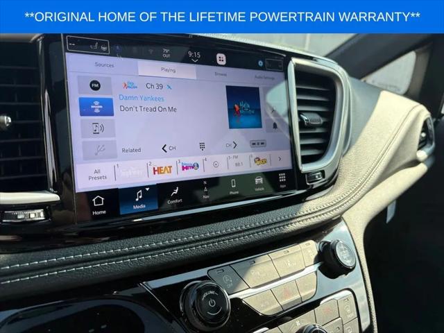 2027 Chrysler Pacifica Limited
