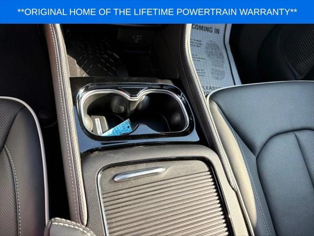 2027 Chrysler Pacifica Limited