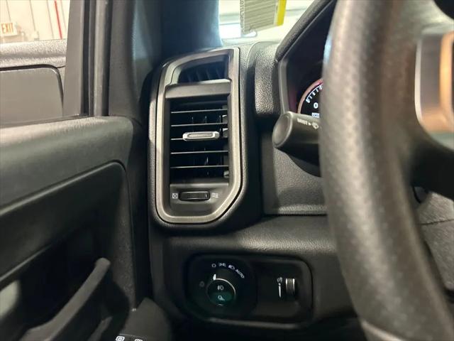 2026 Ram 2500 Black Express Crew Cab 4x4 64 Box