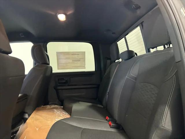 2026 Ram 2500 Black Express Crew Cab 4x4 64 Box
