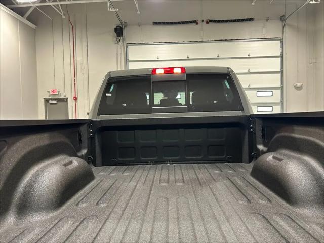 2026 Ram 2500 Black Express Crew Cab 4x4 64 Box