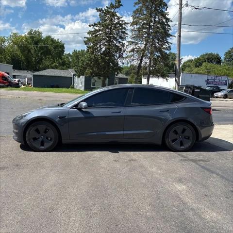 2021 Tesla Model 3 Standard Range Plus Rear-Wheel Drive