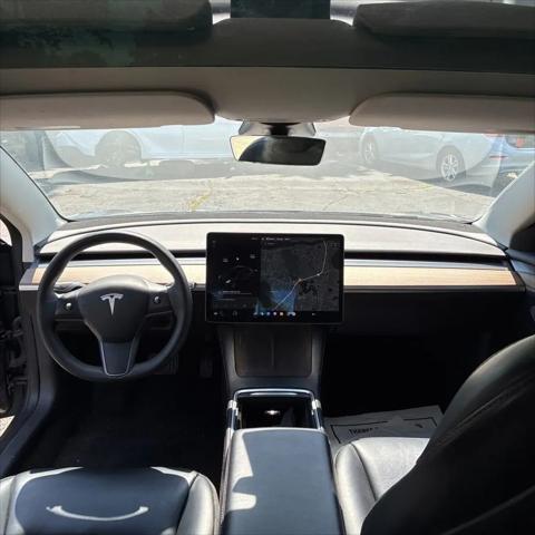 2021 Tesla Model 3 Standard Range Plus Rear-Wheel Drive