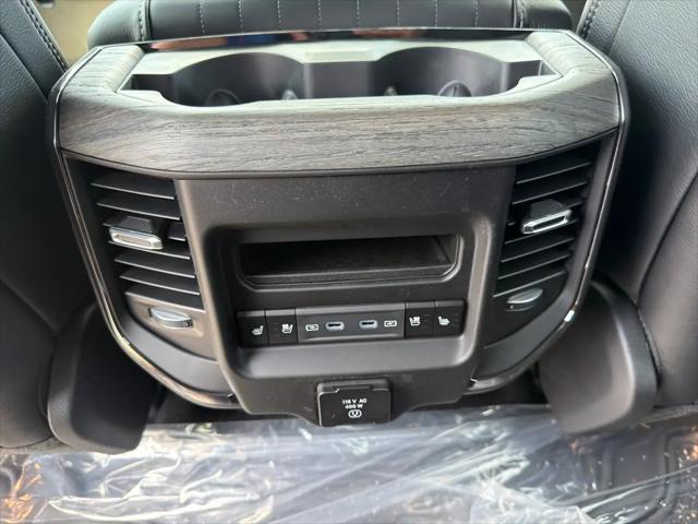 2026 Ram 1500 Limited Crew Cab 4x4 57 Box
