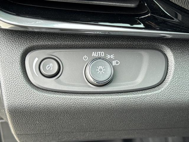 2026 Buick NV Sport Touring FWD