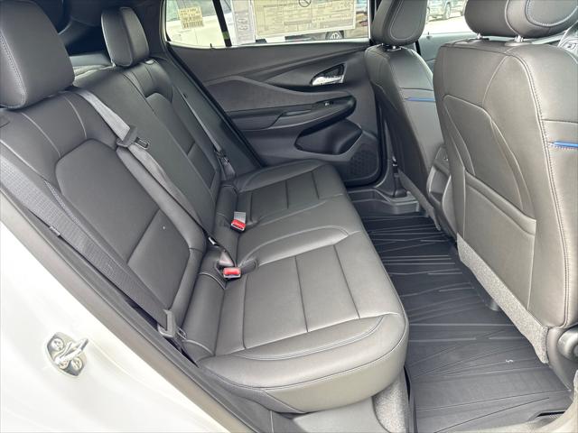 2026 Buick NV Sport Touring FWD