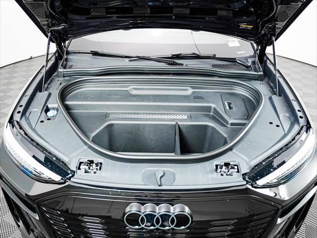 2027 Audi Q6 e-tron Premium Plus quattro