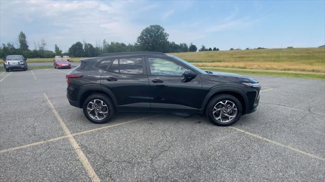 2024 Chevrolet Trax FWD LT