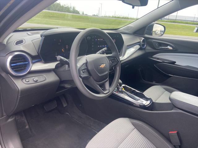 2024 Chevrolet Trax FWD LT