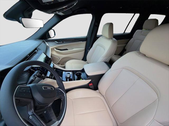2026 Jeep Grand Cherokee L GRAND CHEROKEE L LIMITED 4X4 2026 Jeep Grand Cherokee L GRAND CHEROKEE L LIMITED 4X4