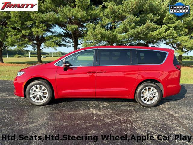 2025 Chrysler Pacifica Select for sale in Taylorville, IL