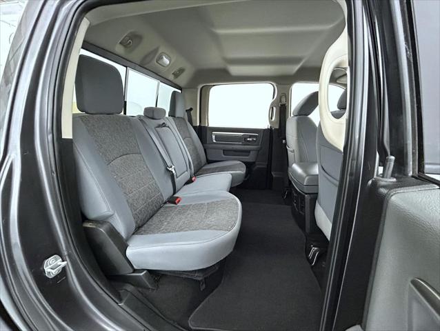 2018 Ram 1500 Big Horn Crew Cab 4x4 5'7" Box