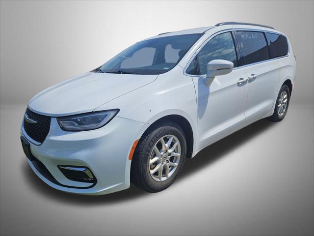 2022 Chrysler Pacifica Touring L for sale in Sioux City, IA