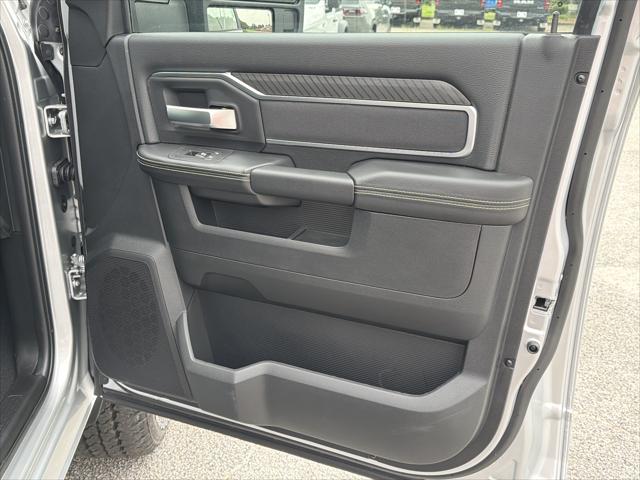 2026 Ram 2500 Big Horn Crew Cab 4x4 64 Box