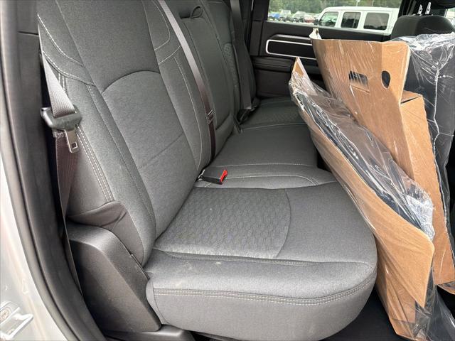 2026 Ram 2500 Big Horn Crew Cab 4x4 64 Box