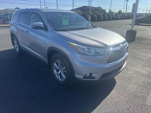 2016 Toyota Highlander LE Plus V6 2016 Toyota Highlander LE Plus V6