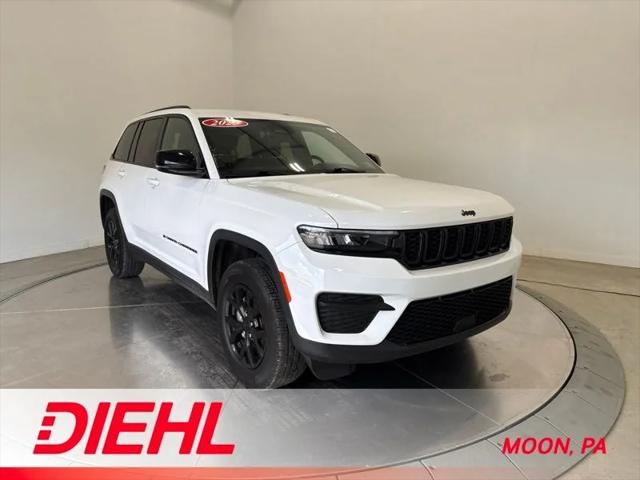 2025 Jeep Grand Cherokee Altitude 4x4 2025 Jeep Grand Cherokee Altitude 4x4