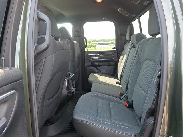 2021 Ram 1500 Big Horn Quad Cab 4x4 6'4" Box