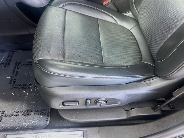Used 2021 GMC Acadia FWD SLT For Sale in Olive Branch, MS