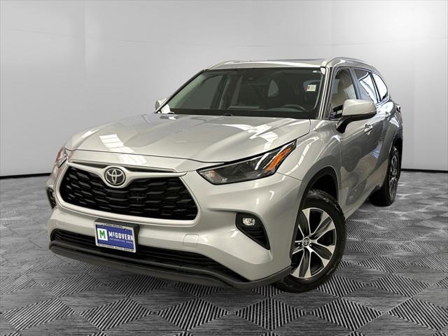 2023 Toyota Highlander XLE for sale in Peabody, MA