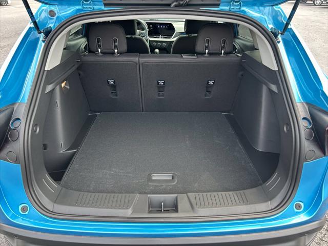 2026 Chevrolet Trax FWD LS