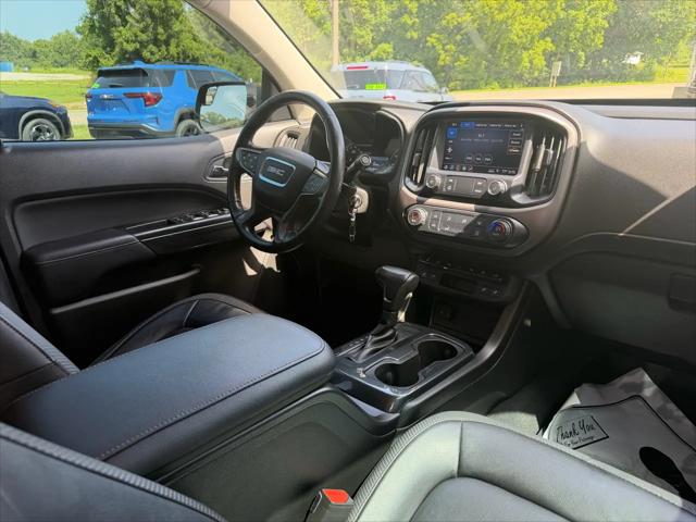 2021 GMC Canyon 4WD Crew Cab Short Box AT4 - Leather