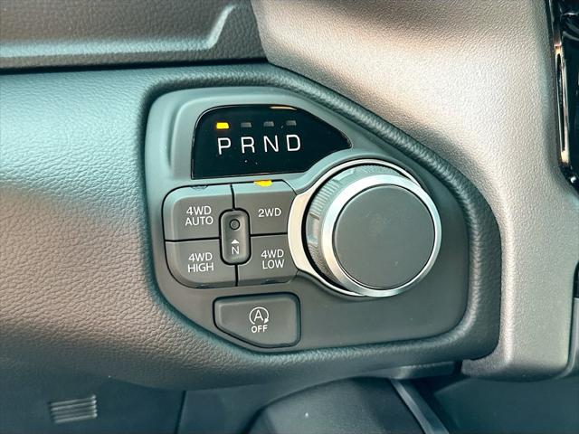 2026 Ram 1500 Big Horn Crew Cab 4x4 57 Box
